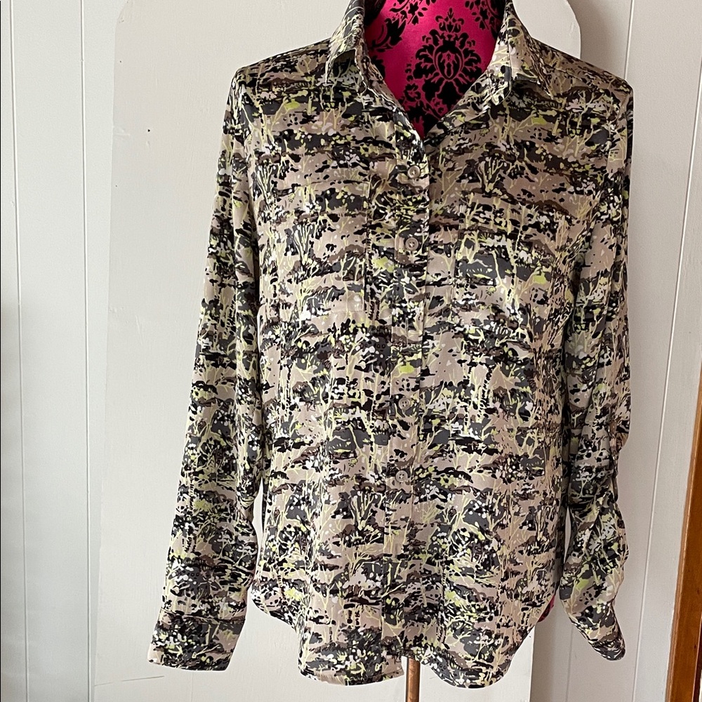 Ann Taylor Multicolor Button Down Shirt